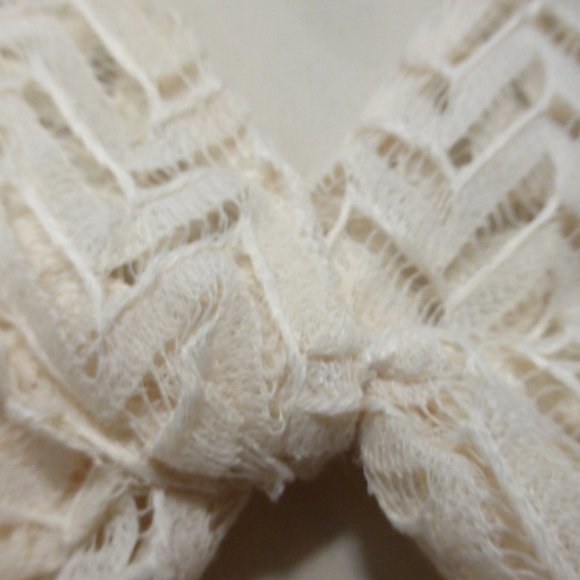 ARK & CO.  small, cream, long sleeve short dress - Picture 4 of 8